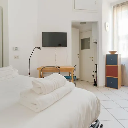 公寓 Guesthost - Comfy X2 In Navigli District *